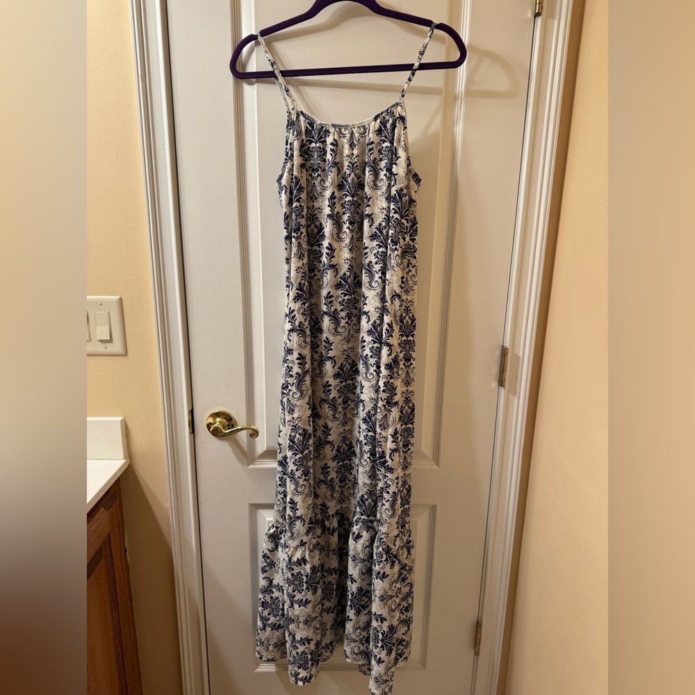 NWT DOKOTOO Floral Print Skinny adjustable Straps Women's Maxi Dress Size: M - Picture 8 of 13